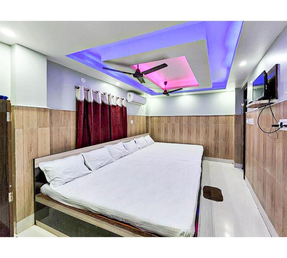 Hotel Ilora By Wb Inn Tarapith Buitenkant foto