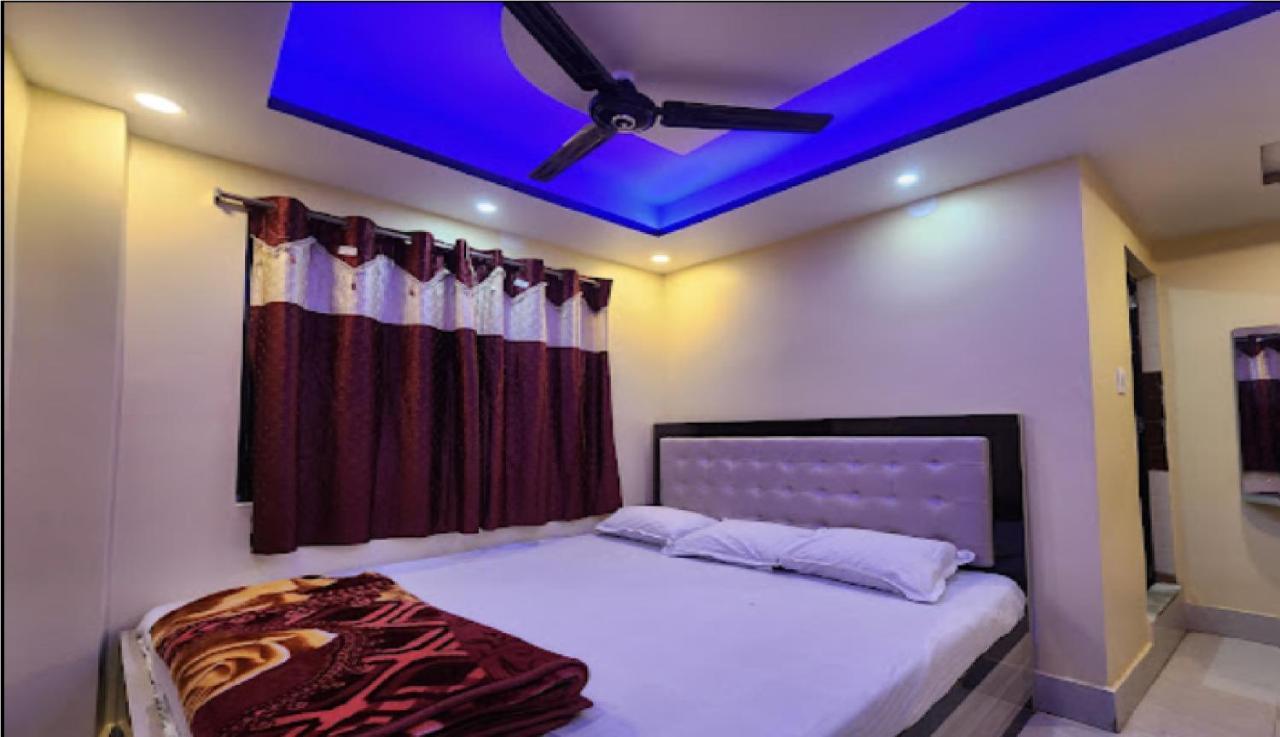 Hotel Ilora By Wb Inn Tarapith Buitenkant foto
