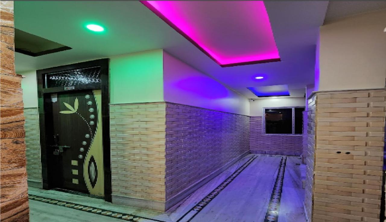 Hotel Ilora By Wb Inn Tarapith Buitenkant foto