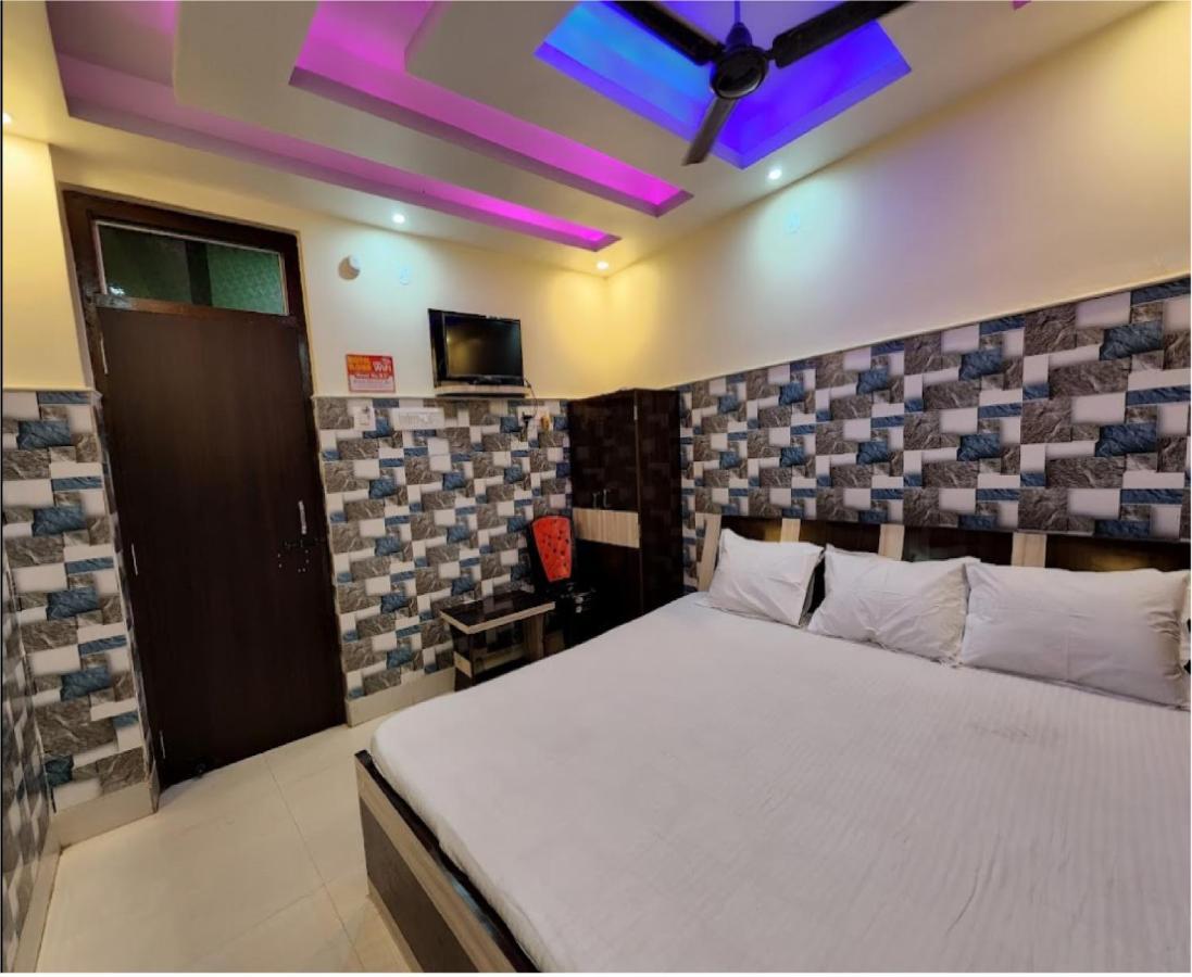 Hotel Ilora By Wb Inn Tarapith Buitenkant foto